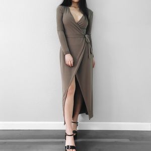 Taupe Self-tie Maxi Dress ✨